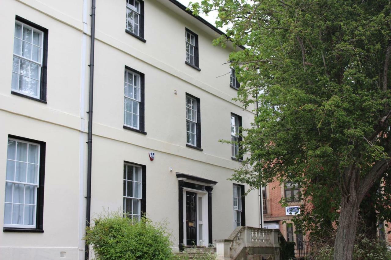 Francis Druett House By Viridian Apartments Newbury  Exterior photo